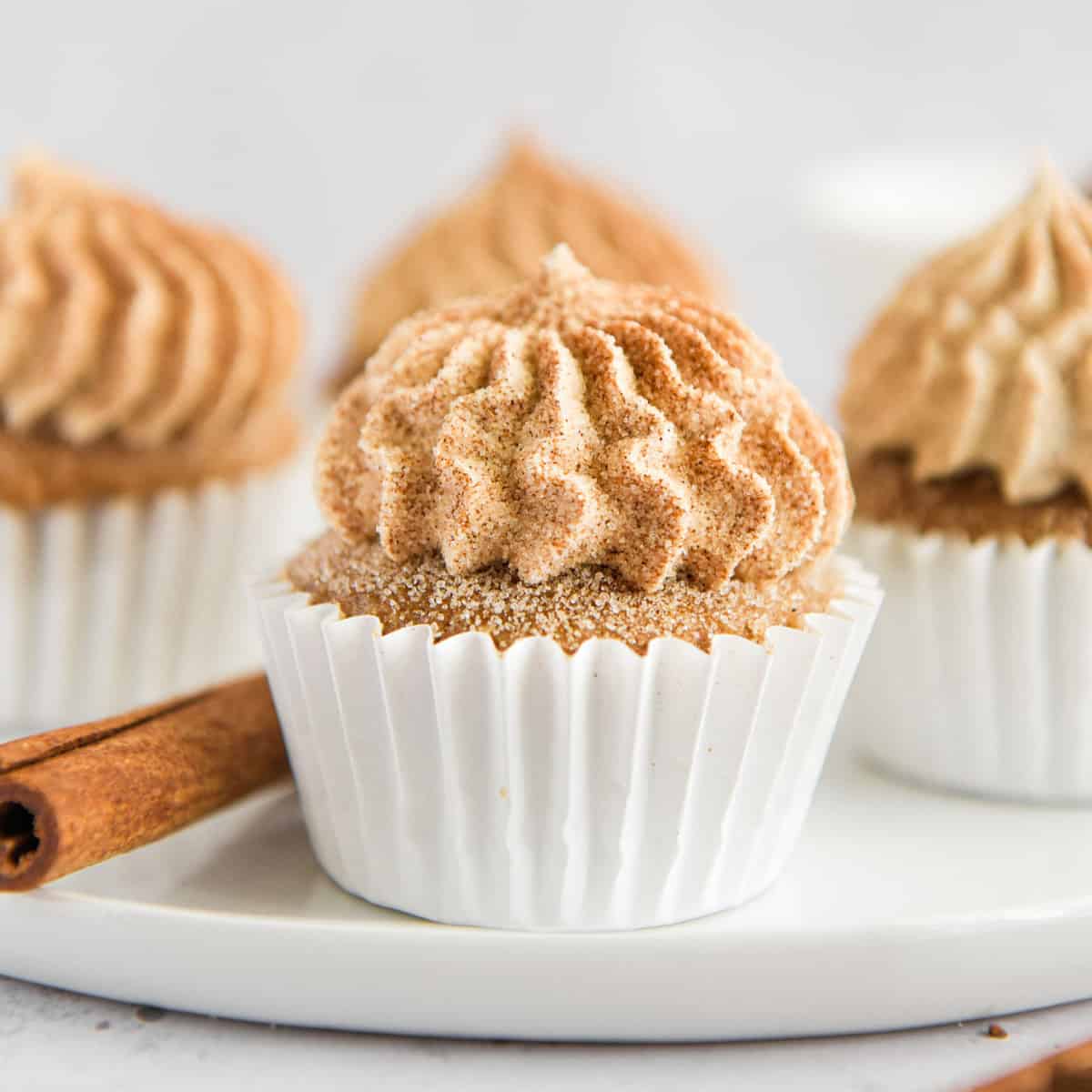 Cinnamon Cupcakes with Buttercream Frosting Chopnotch