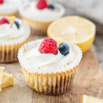 Mini Peach Cheesecakes: A Quick No-Bake Dessert - Chopnotch