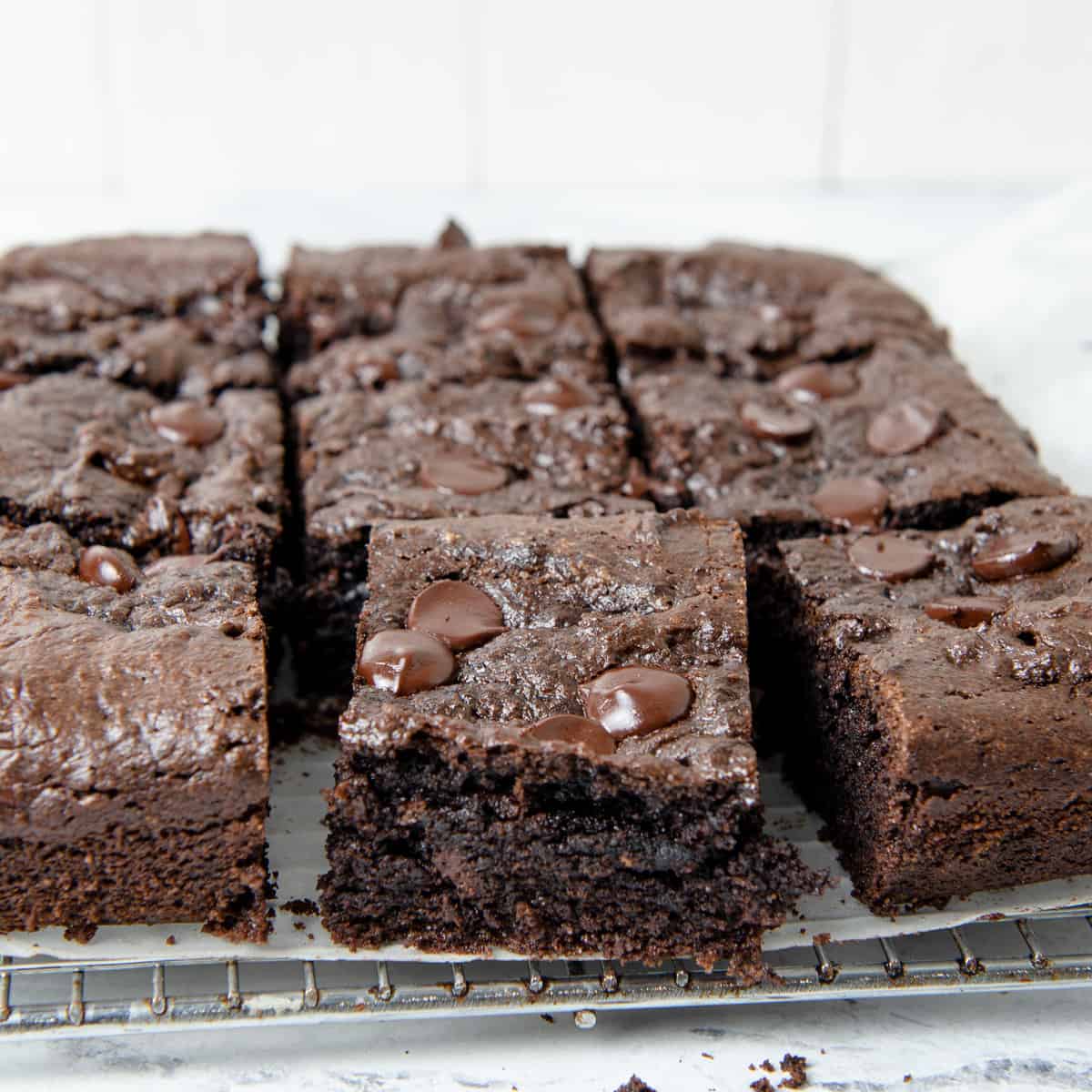 Brownies on a cooling rack.